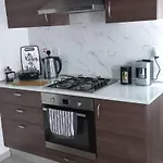 Oytam Apartment