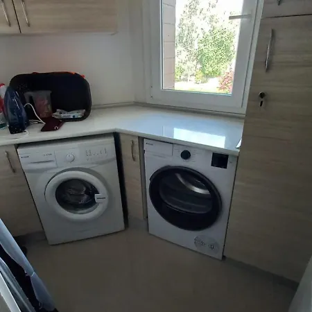 アパート Oytam ニコシア